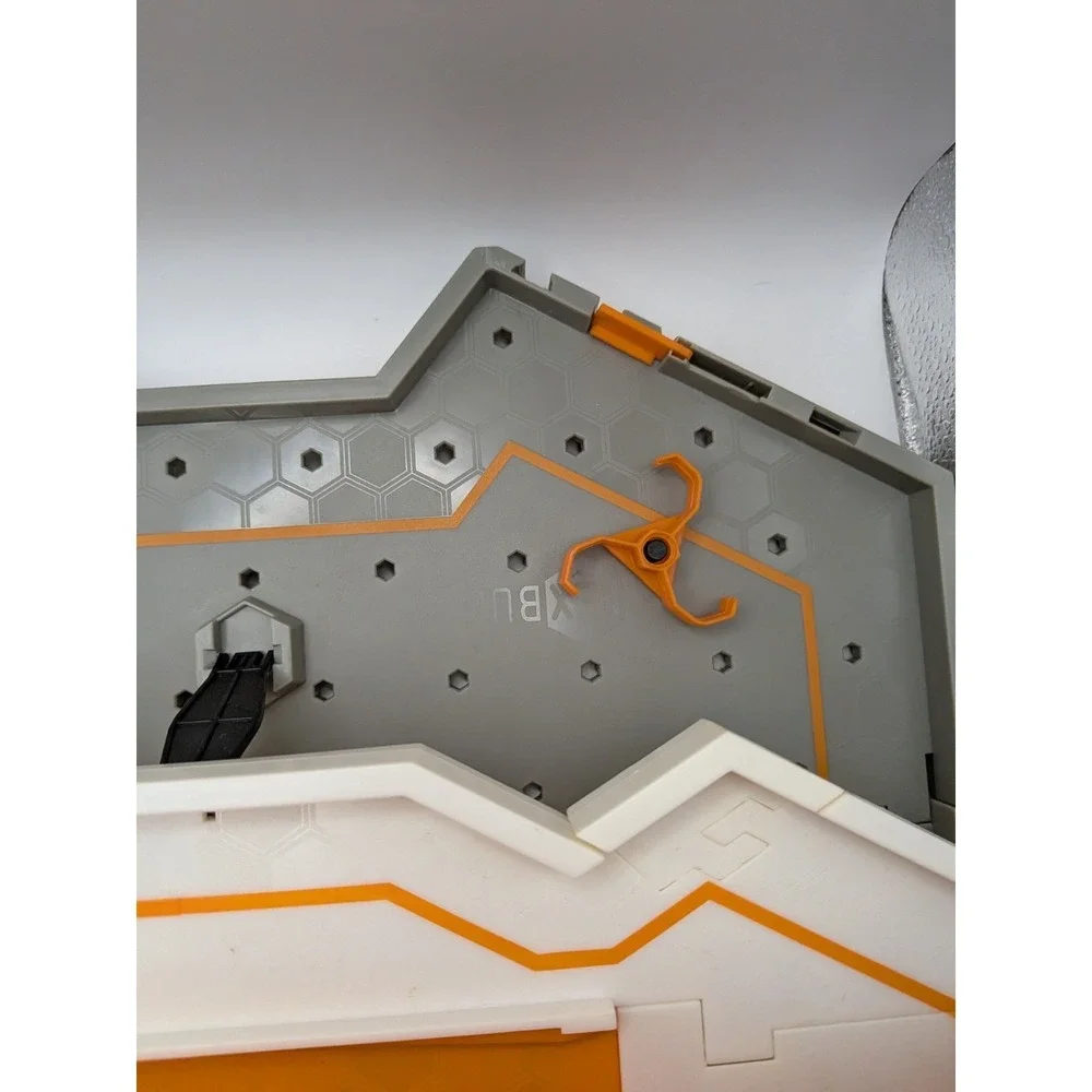 HEXBUG Nano Hive Habitat Playset And Accessories Cells Track Portable